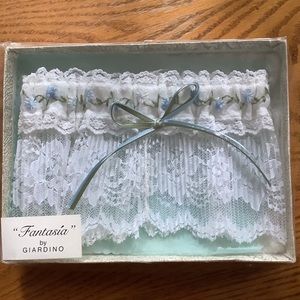 Vintage Garter